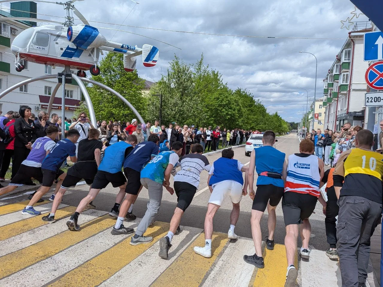 В Кумертау 9 мая в 57-й раз прошла легкоатлетическая эстафета, которая уже много лет об...