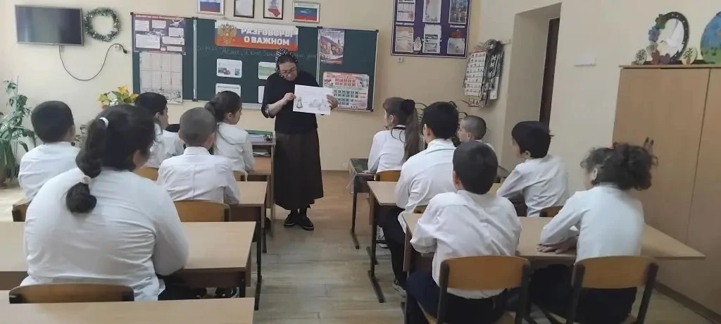 Разговоры о важном: День Земли — каждый день 🌍

Сегодня, 20 апреля, учебная неделя в нашей школе на