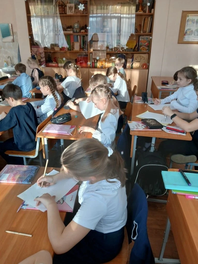 Немного заглянем на наши мероприятия🤫 Сегодня в рамках проекта "Моя будущая профессия. Профориентаци