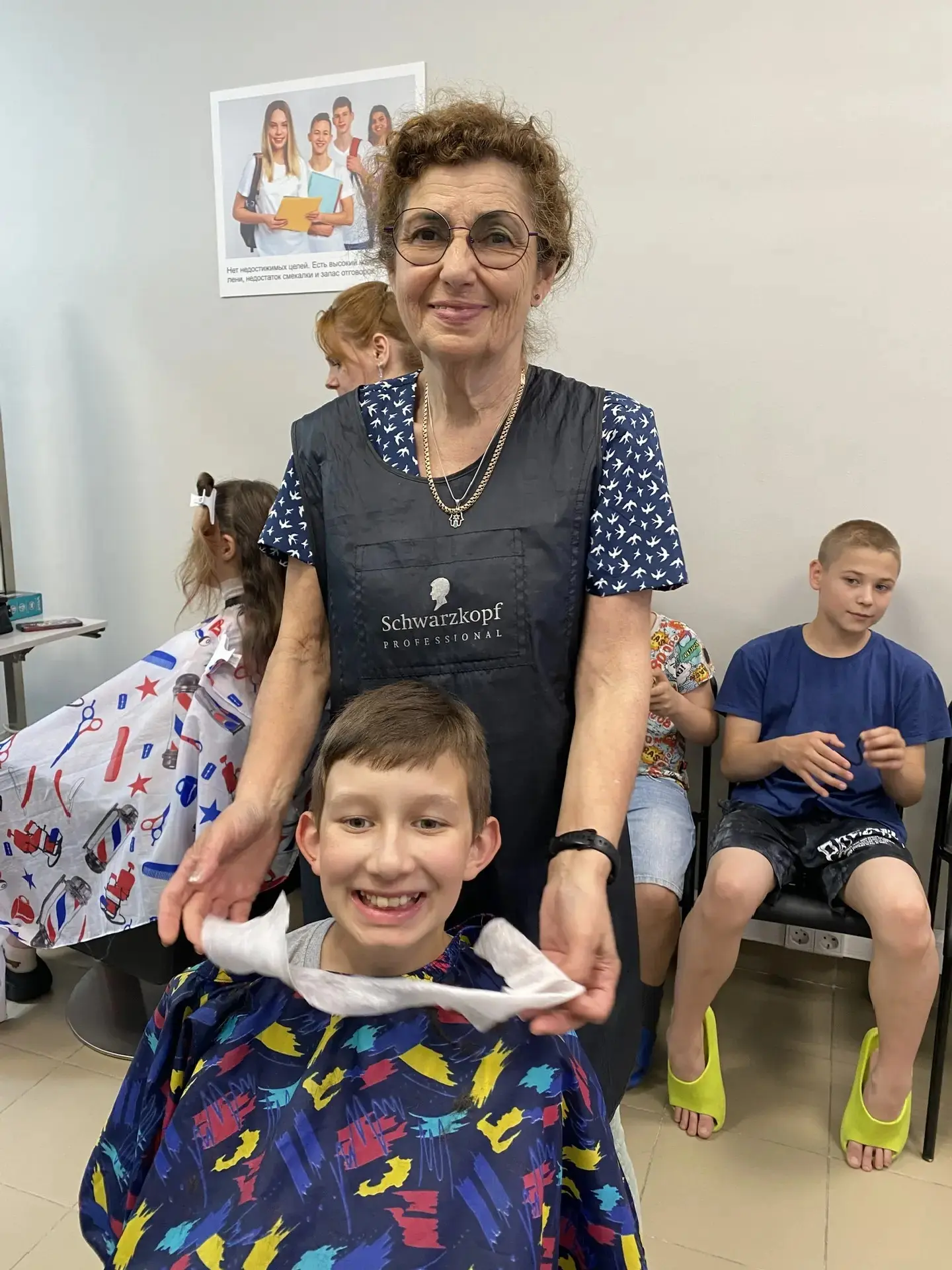 Продолжаем наше традиционное бьюти-мероприятие. Сегодня, 9 июня, совместно с командой «ESTEL» для па