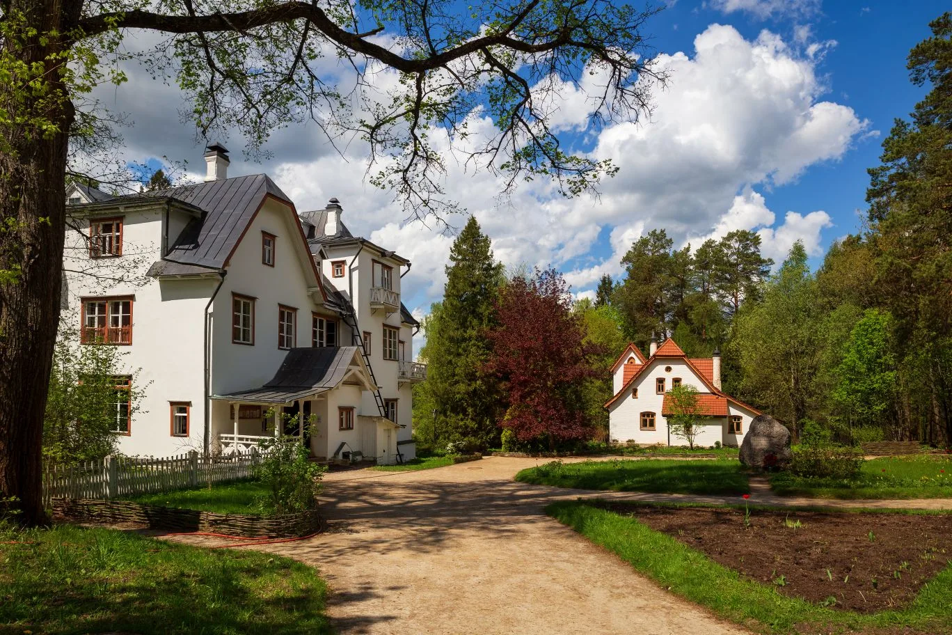 🏡 Место, где оживает русская живопись: Усадьба, которую построил гений