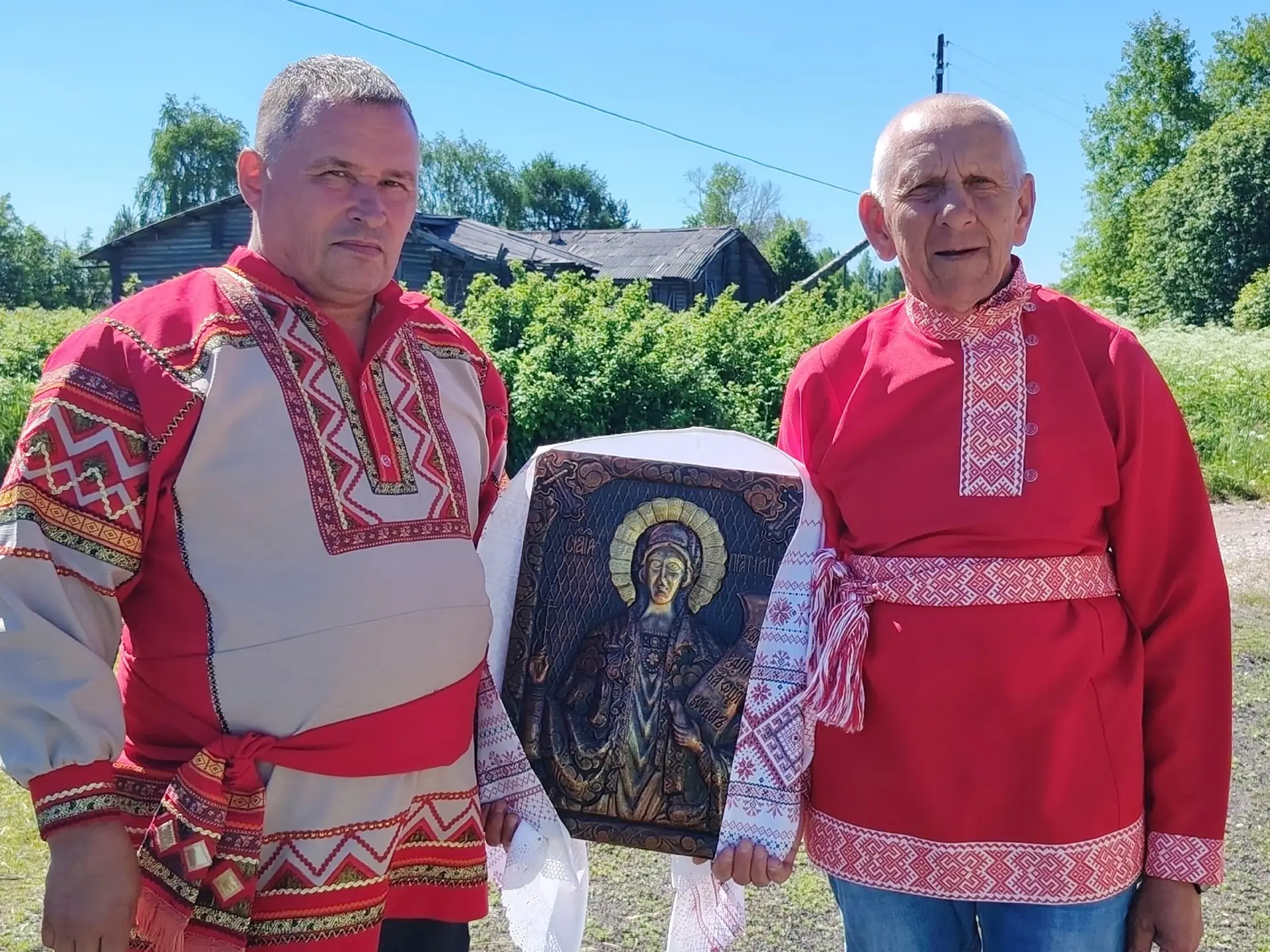 Сегодня, 12 июня, в селе Туръя прошёл престольный праздник «Параскева Пятница»

Праздник отмечается 