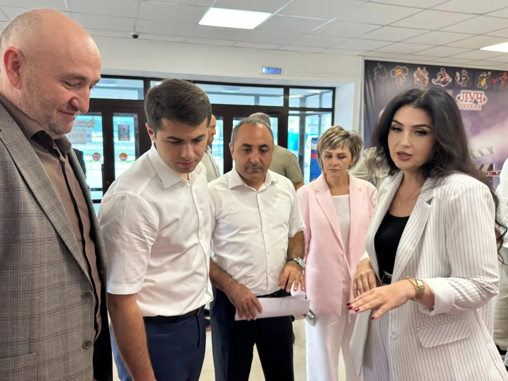 Сегодня, 25 августа, в нашем районе прошла важная встреча. Жители Зеленчукского района ...