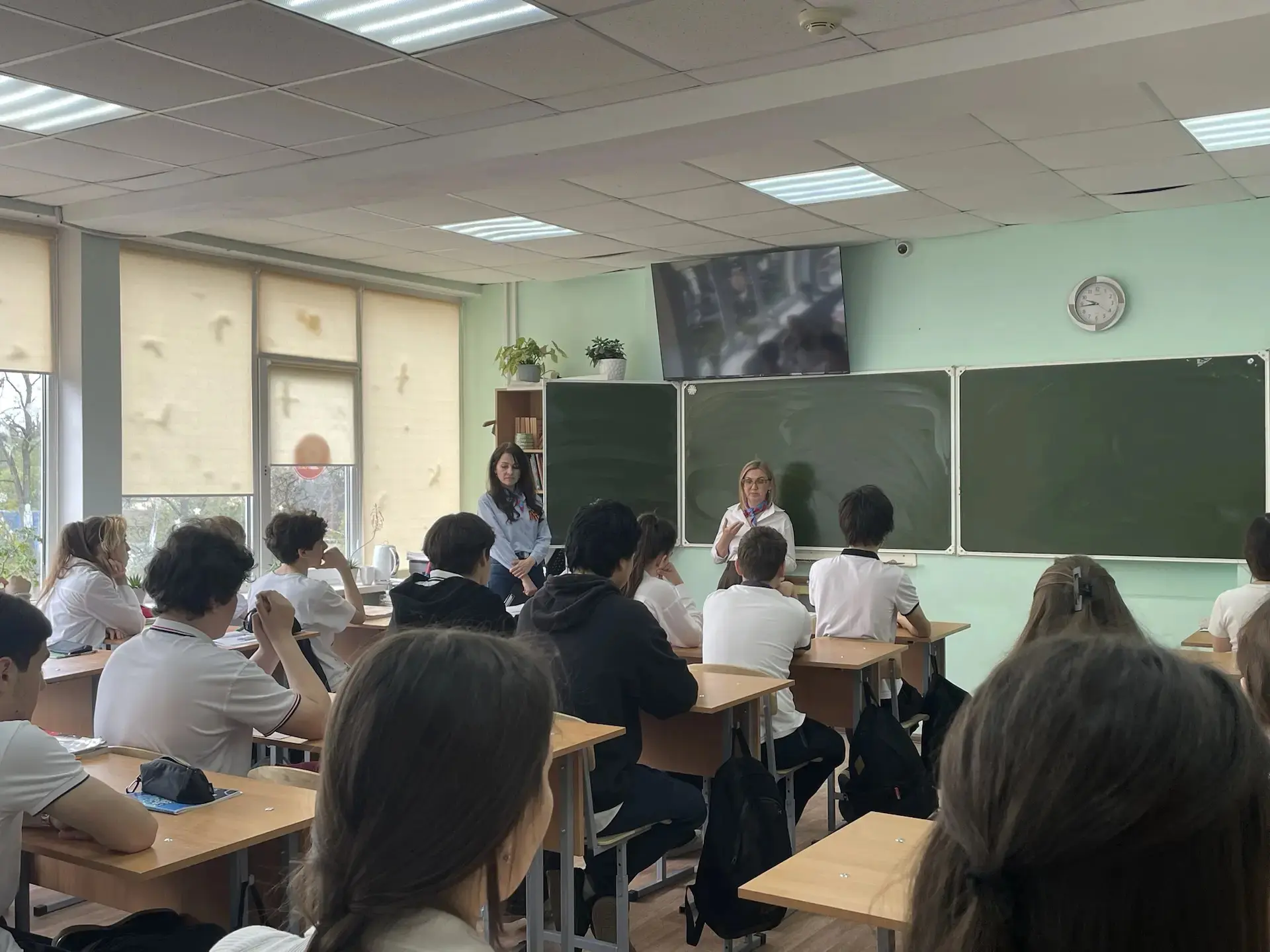 Для девятиклассников школы №4 провели профориентационное мероприятие  В МБОУ СОШ №4 им. В.М. Евскина