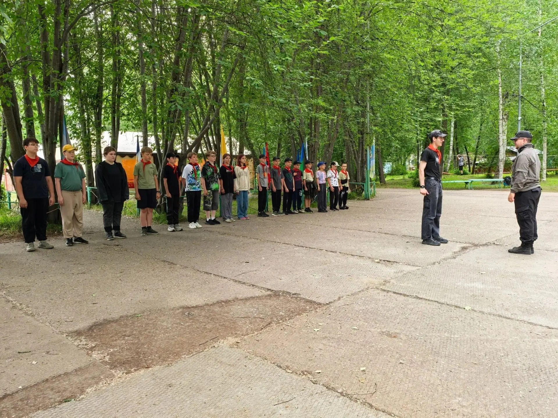 🏕️ Палаточный лагерь с дневным пребыванием «Новая волна», смена «Время героев».

🎉 Сегодня состоял