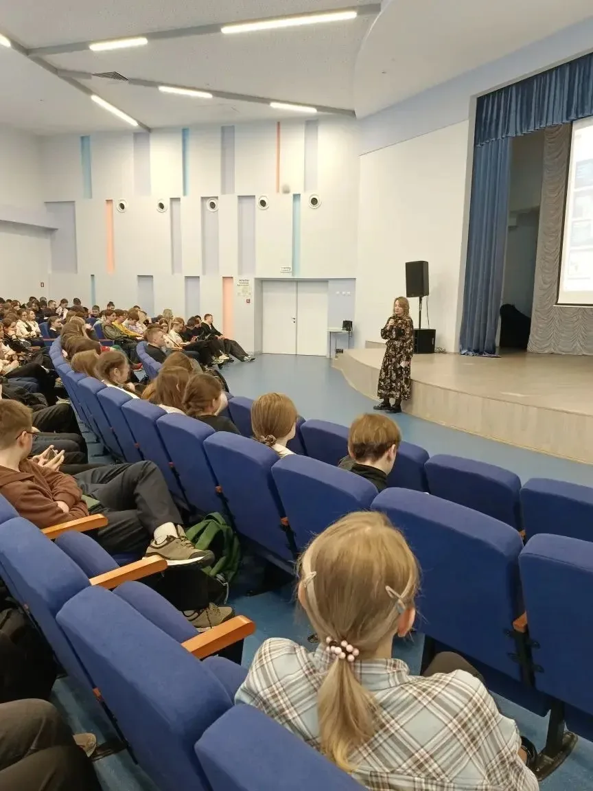 💬 БЕСЕДА О ЗДОРОВЬЕ И БЕЗОПАСНОСТИ С МЕДИЦИНСКИМ ПСИХОЛОГОМ  Сегодня в стенах нашего МБОУ ЦО №15 «Лу