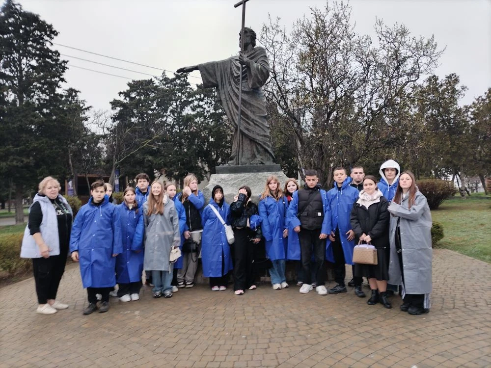 📌 Комплекс «Новый Херсонес»: духовный центр на исторической земле 📌  🤩 Группа учащихся из городского