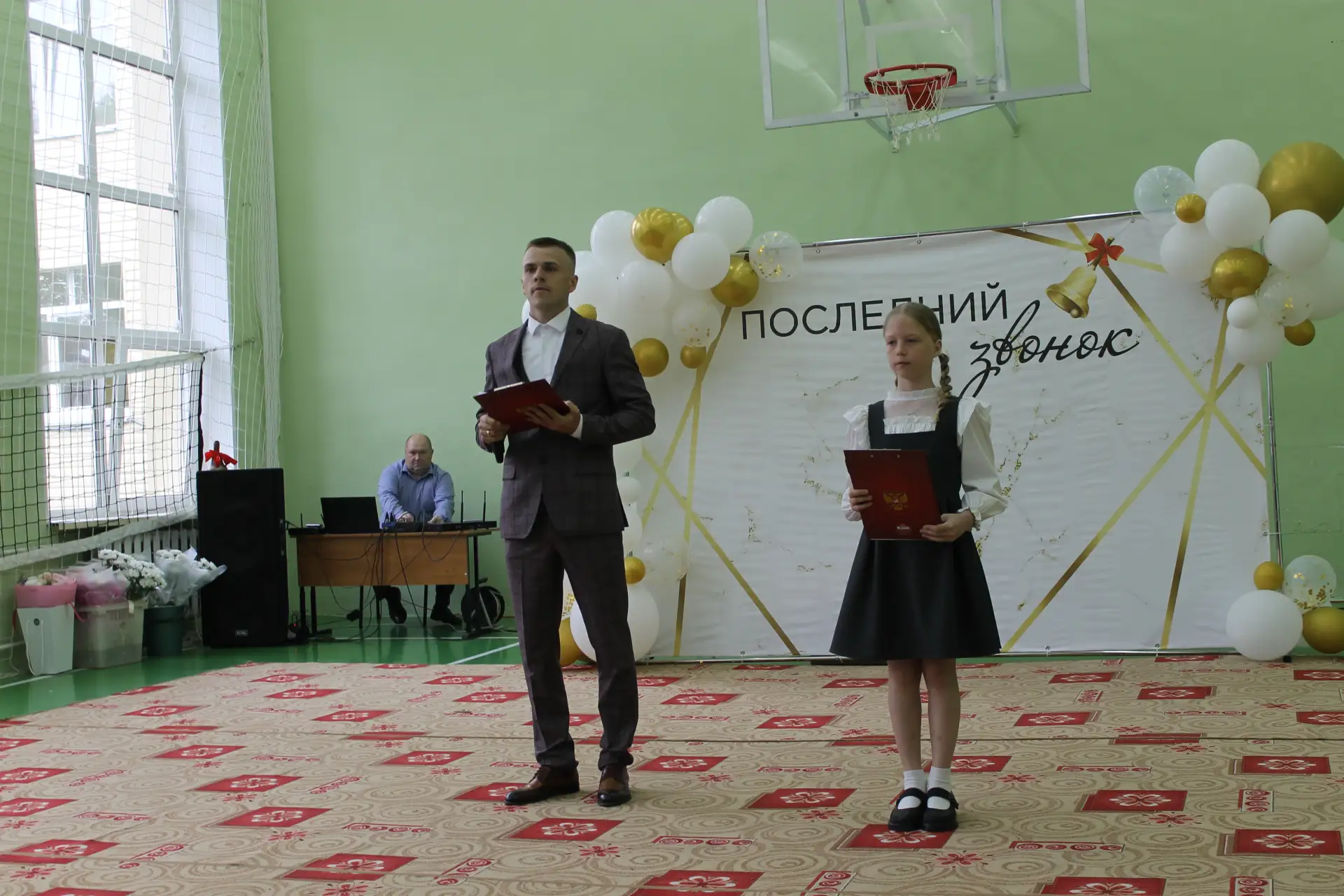 УЧЕБА ПОЗАДИ, ВПЕРЕДИ ЭКЗАМЕНЫ