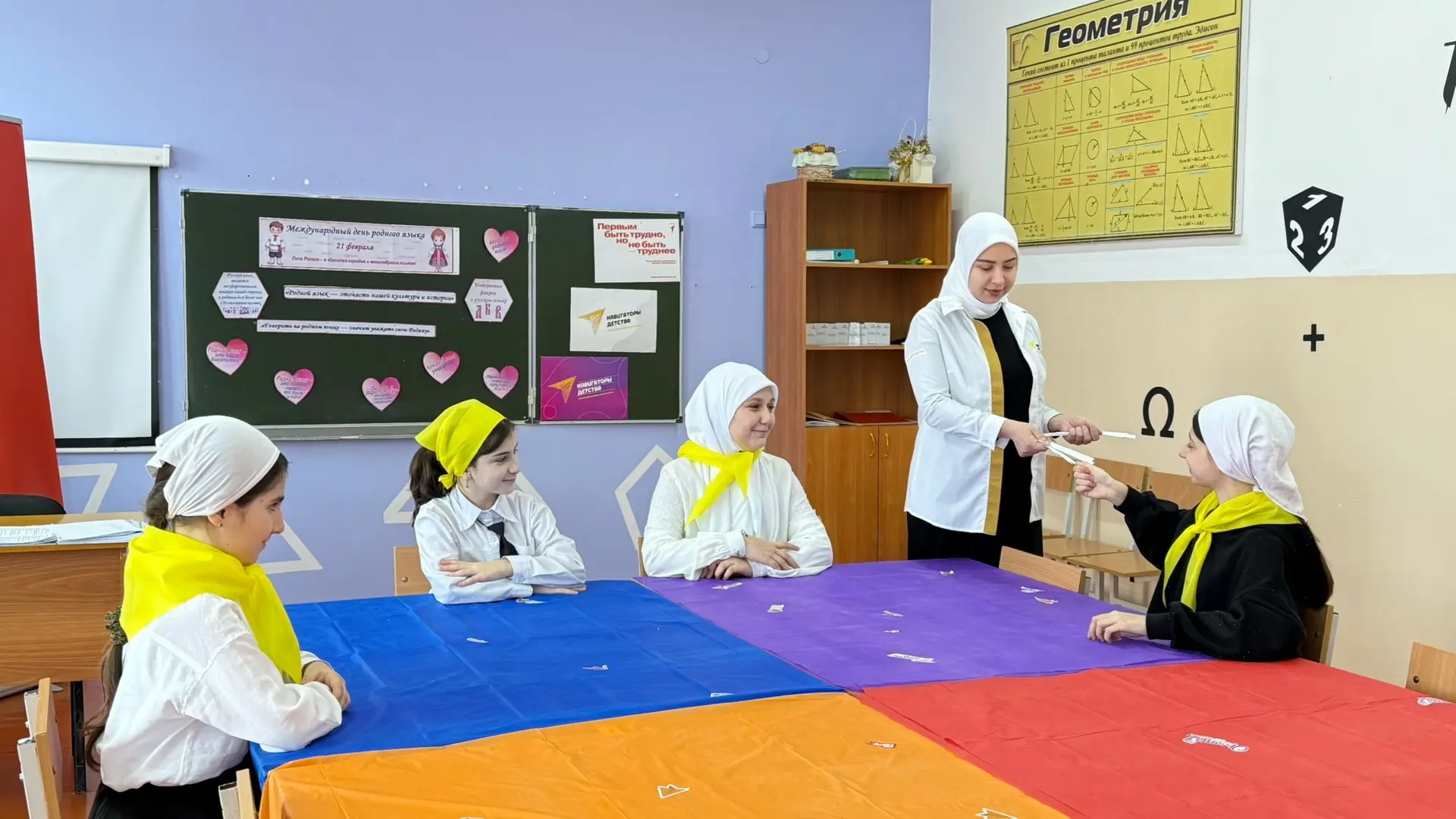 К Международному дню родного языка в нашей школе была организована  игра-пантомима под названием «Ож