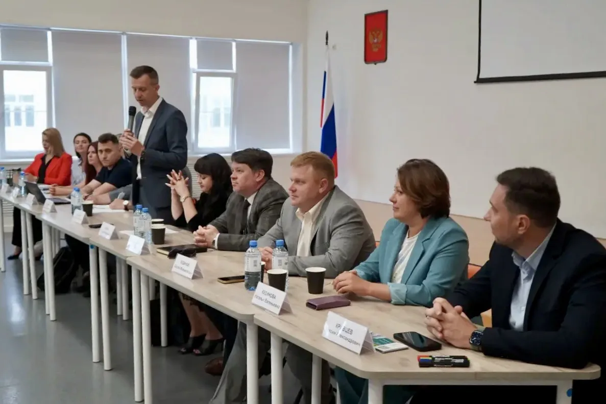 В Борисоглебске состоялась консультационная сессия для предпринимателей

Мероприятие провел  уполном