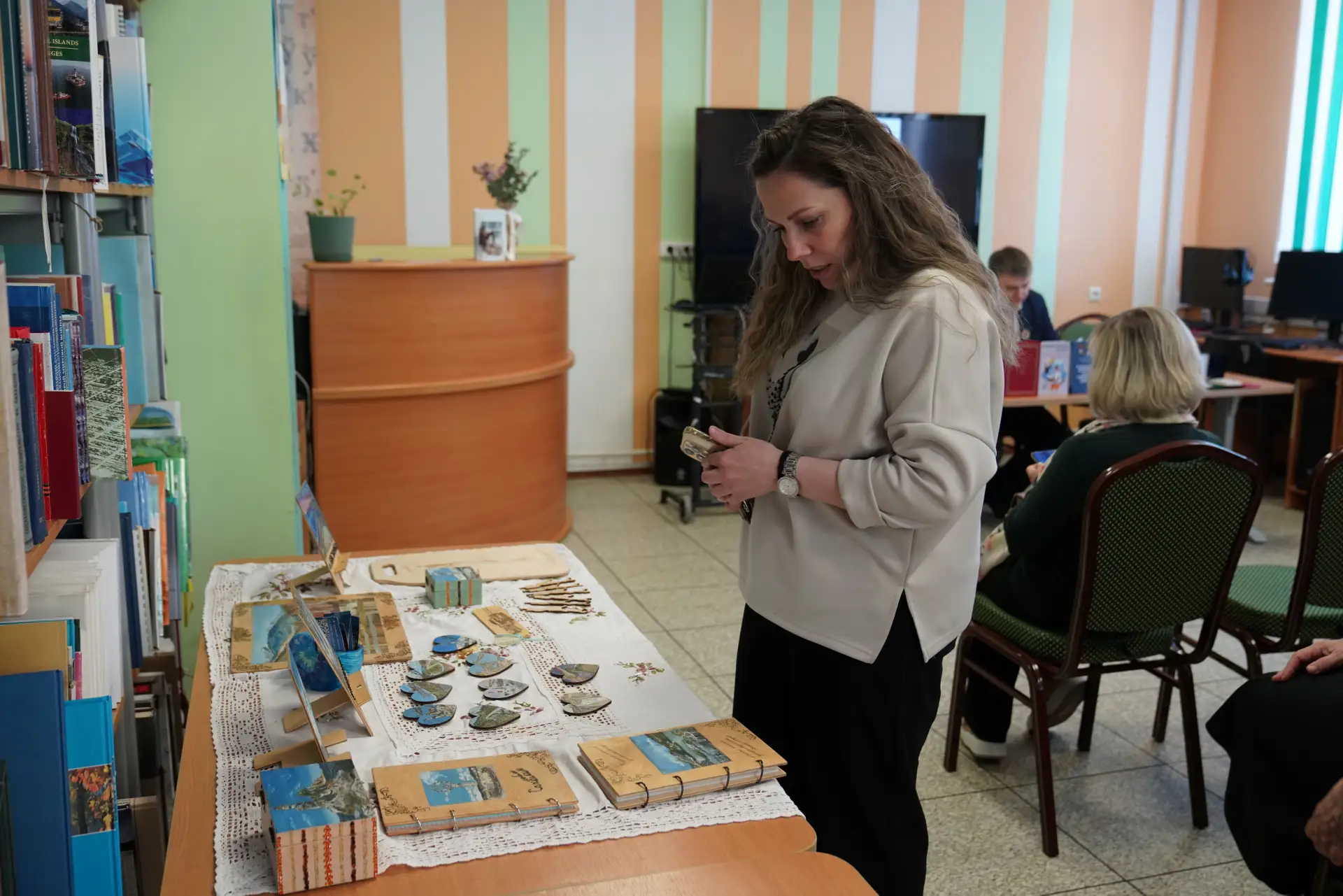 «Край души»

В центральной библиотеке состоялась творческая встреча с сахалинским поэтом Сергеем Бол