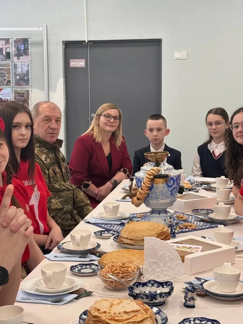 🌟 В нашем образовательном комплексе прошло вдохновляющее мероприятие «Героями не рождаются — ими ста