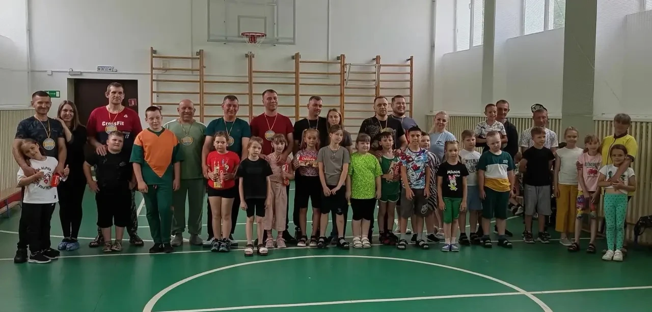 Папа — это сила, надежный тыл и главный герой для каждого ребенка! 💪❤️
20 июня в нашем пришкольном 
