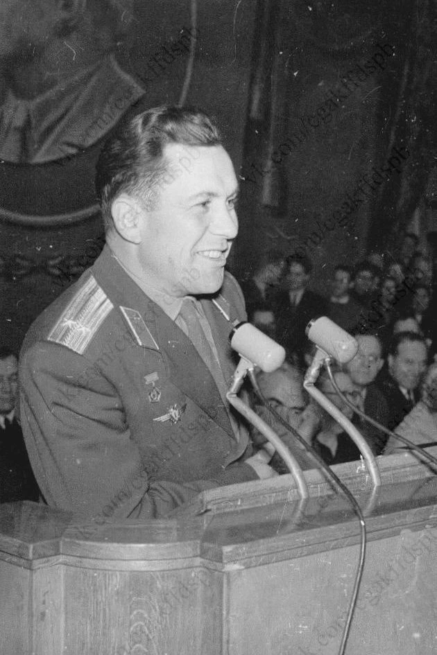 96 лет со дня рождения советского космонавта, генерал-майора авиации, дважды Героя Сове...