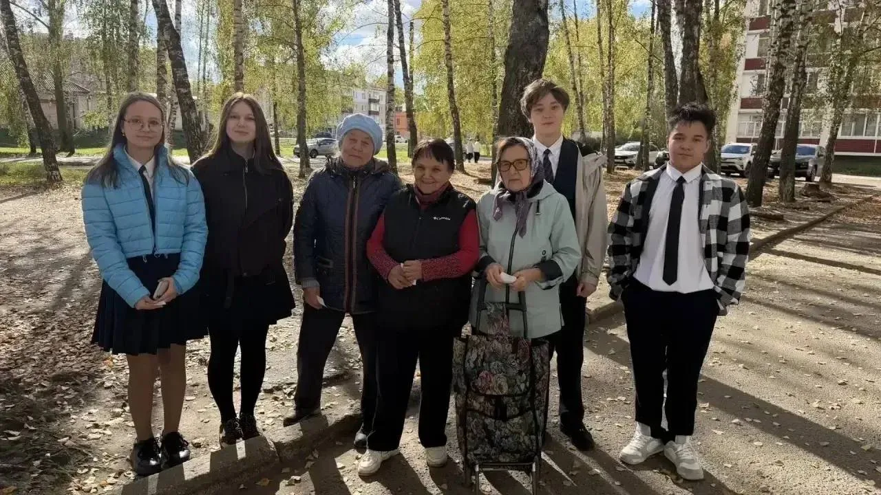 🎉 В Лицее №7 отпраздновали День пожилого человека