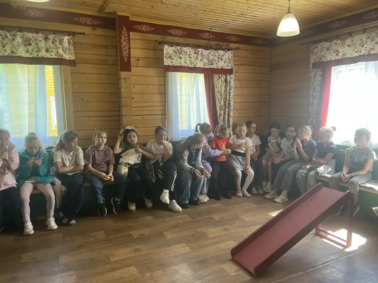 ТРИНАДЦАТЫЙ ДЕНЬ В ШКОЛЬНОМ ЛАГЕРЕ
— магия традиций ⭐️

Сегодня было столько всего интересного:

✨ С