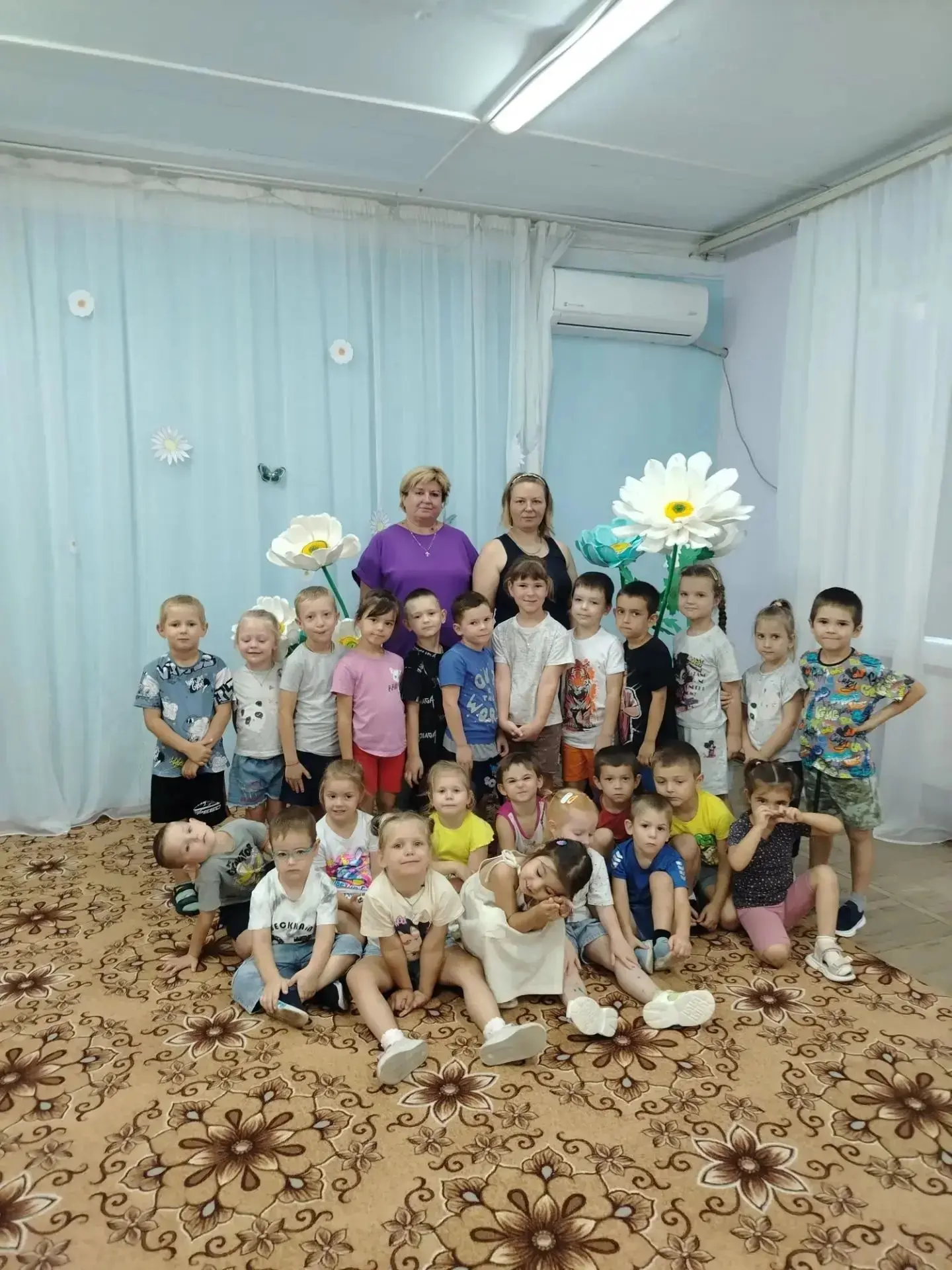 Сегодня в нашем детском саду  прошёл весёлый, радостный праздник, посвящённый православ...