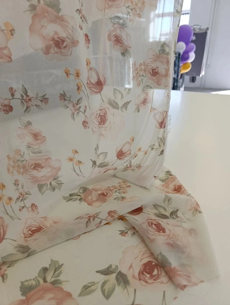 🌺В наличии великолепный шифон! Посмотрите какая воздушная красота!! 🥰Какие же чудесные платья, блу