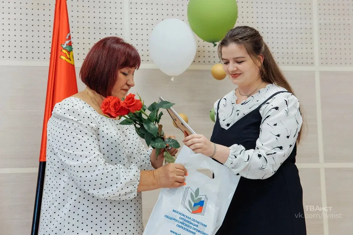 🏫В стенах Дрезненской школы №1 состоялась торжественная церемония награждения участник...