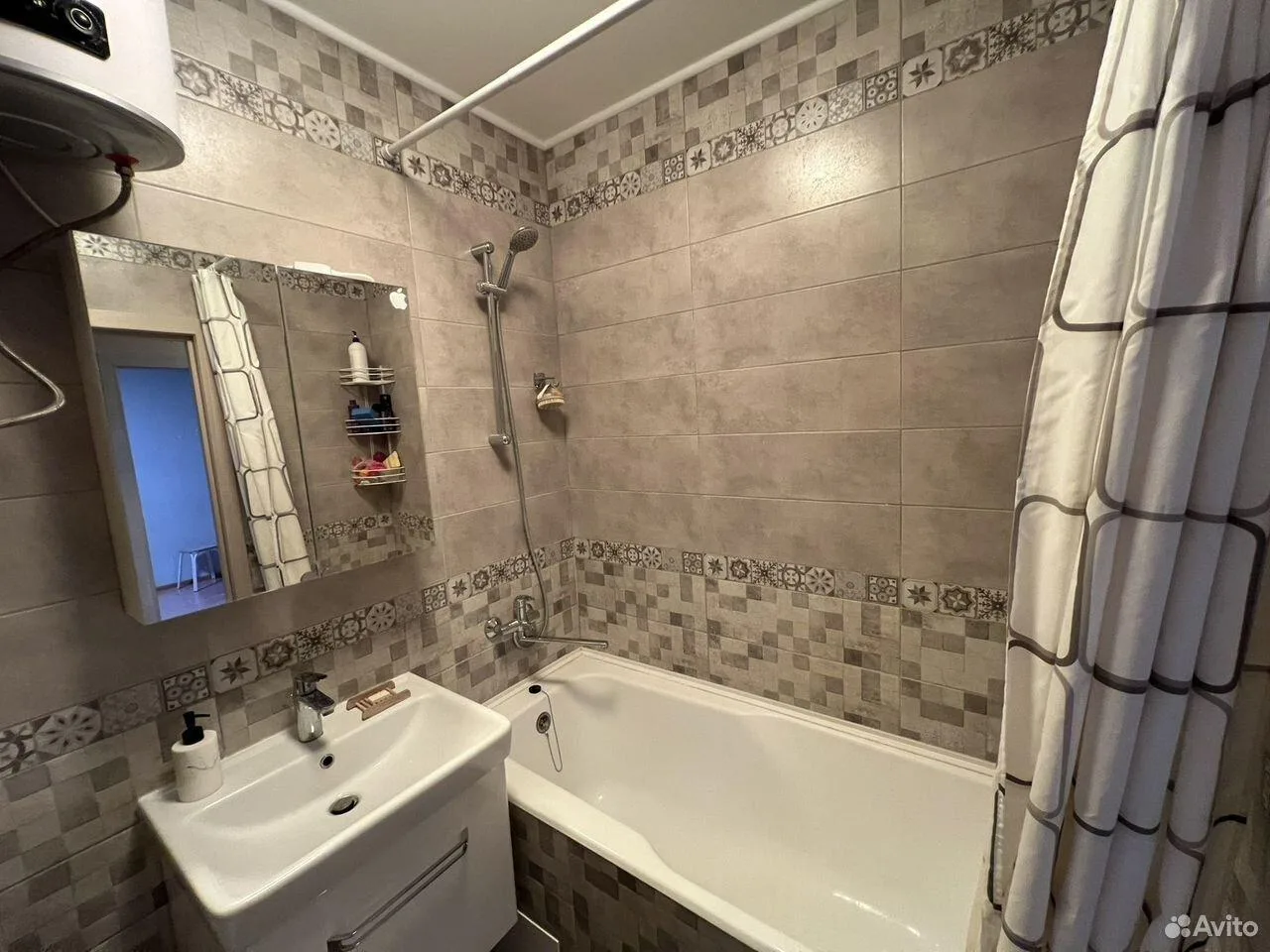 Сдам без посредников: 1-комнатная квартира, 35м²