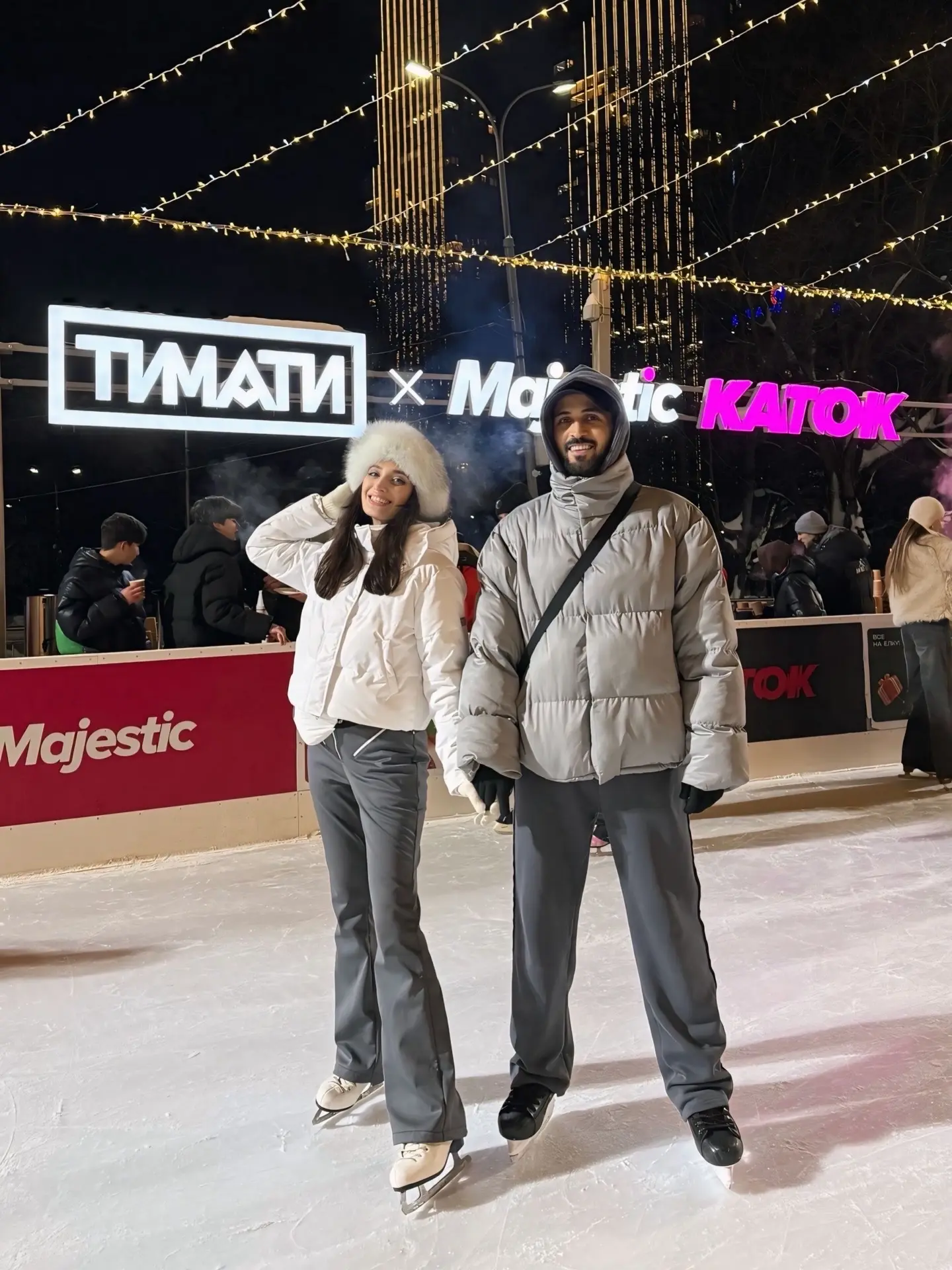 Вчера Timati majestic katok прошла семейная вечеринка с Тимати, где он появился на льду с российским