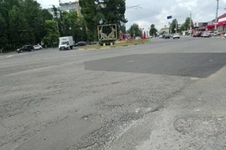 «Бермудский треугольник» в центре Коврова закрыли асфальтом 👀

Есть такие места, которые почему-то 
