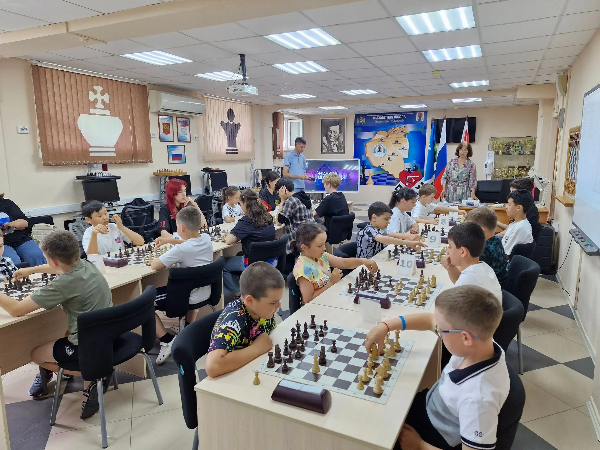 ♟️Фиджитал шахматы — это было мощно!
 
11 июня на базе шахматной школы состоялся долгожданный турнир