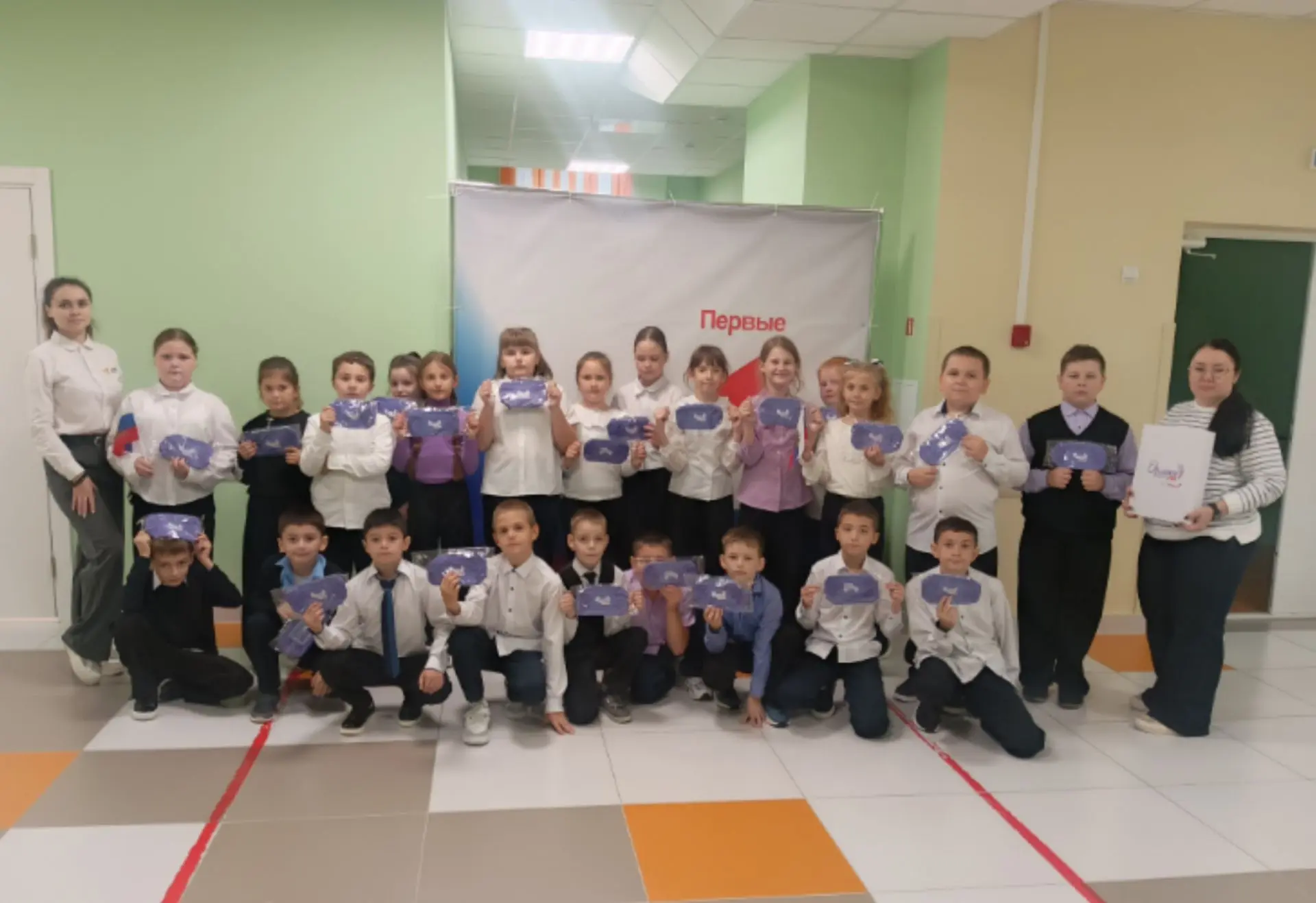 🎉 Подарки, игра и отличное настроение: будни Орлят Гончаровской школы!