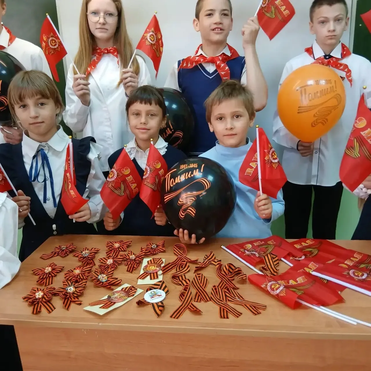 💥 Волонтёры и «Первые»: лента как символ благодарности 🙏❤️