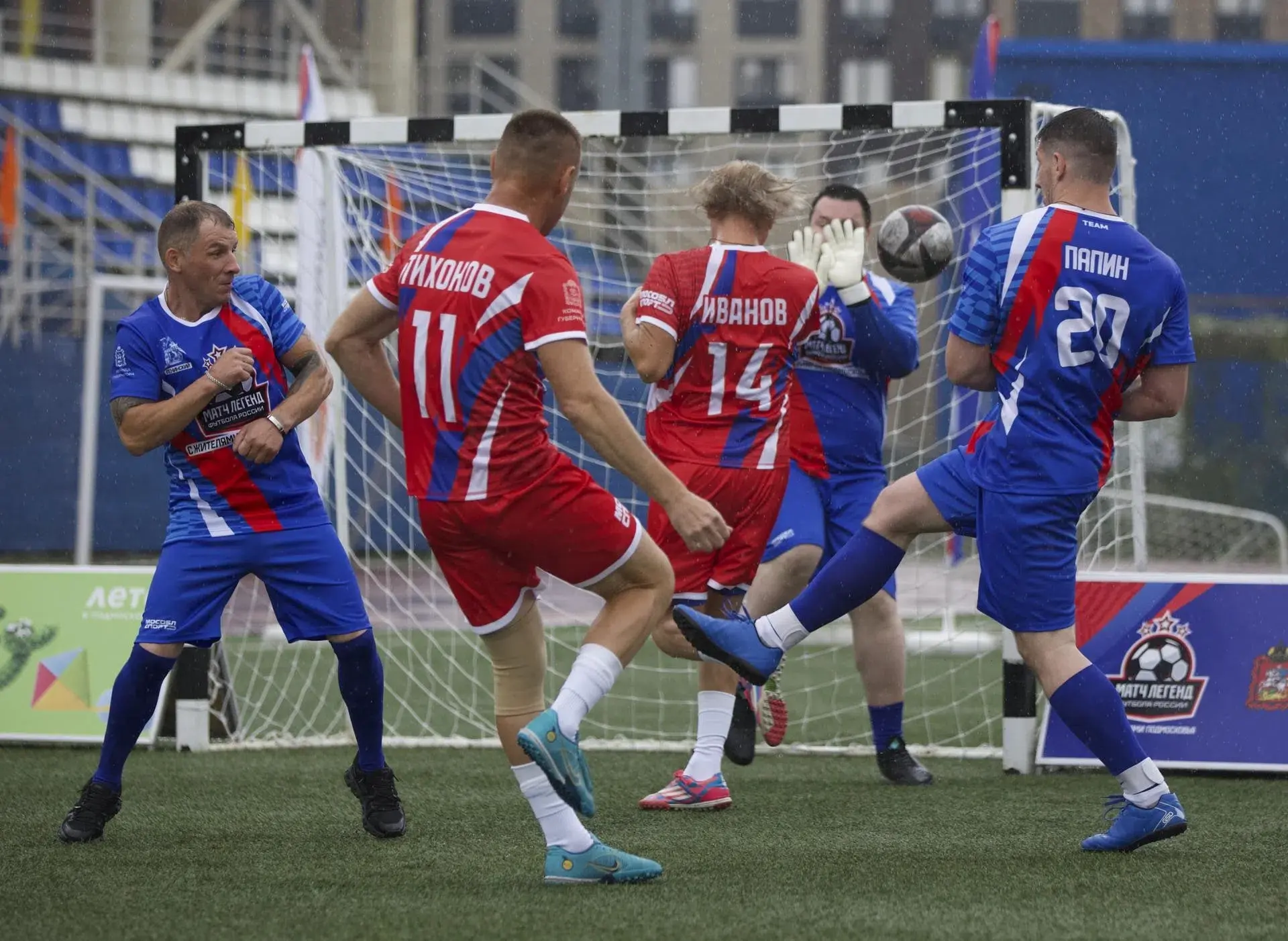 ⚽️ «Легенды футбола» сыграют с жителями Люберец уже 11 июля!