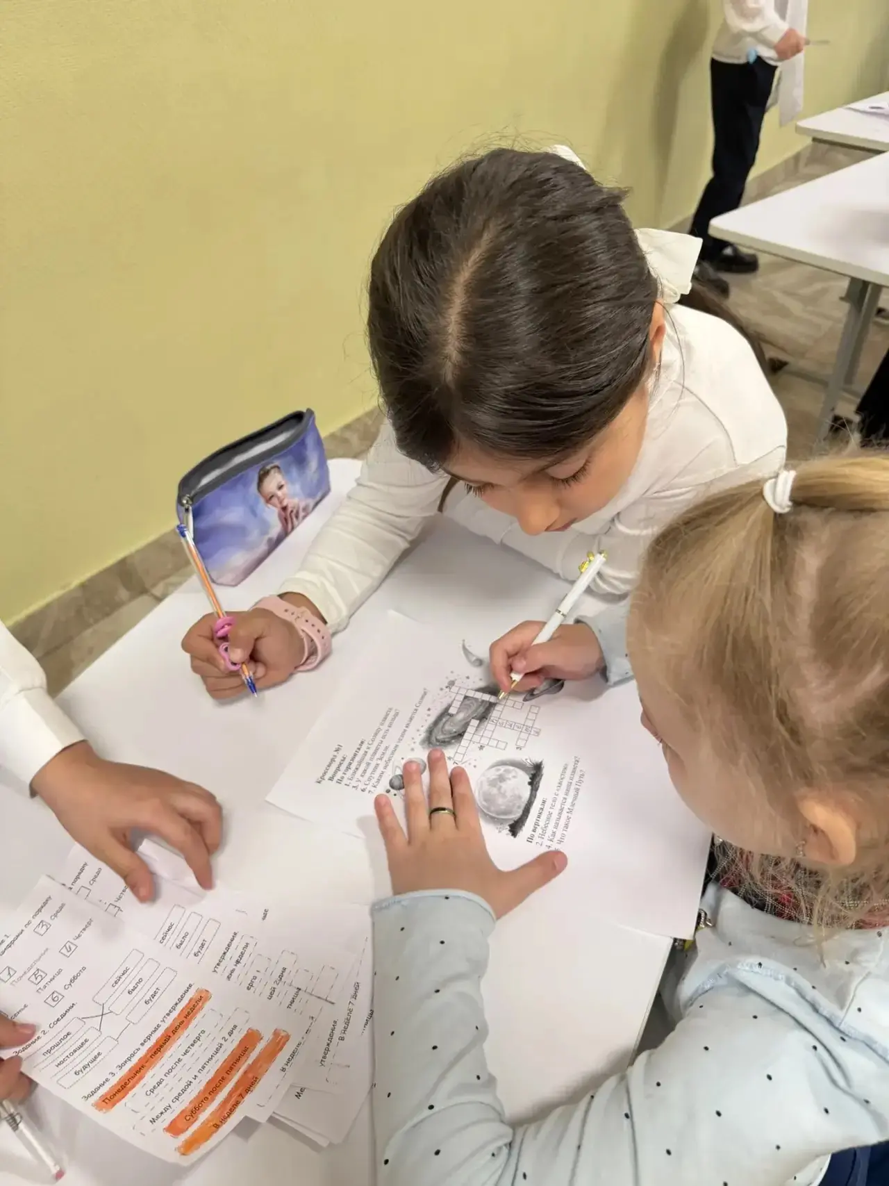 🧩 Мотивационная переменка в 1 классе: Разгадай окружающий мир!  Ура! В нашем 1 классе прошла не прос