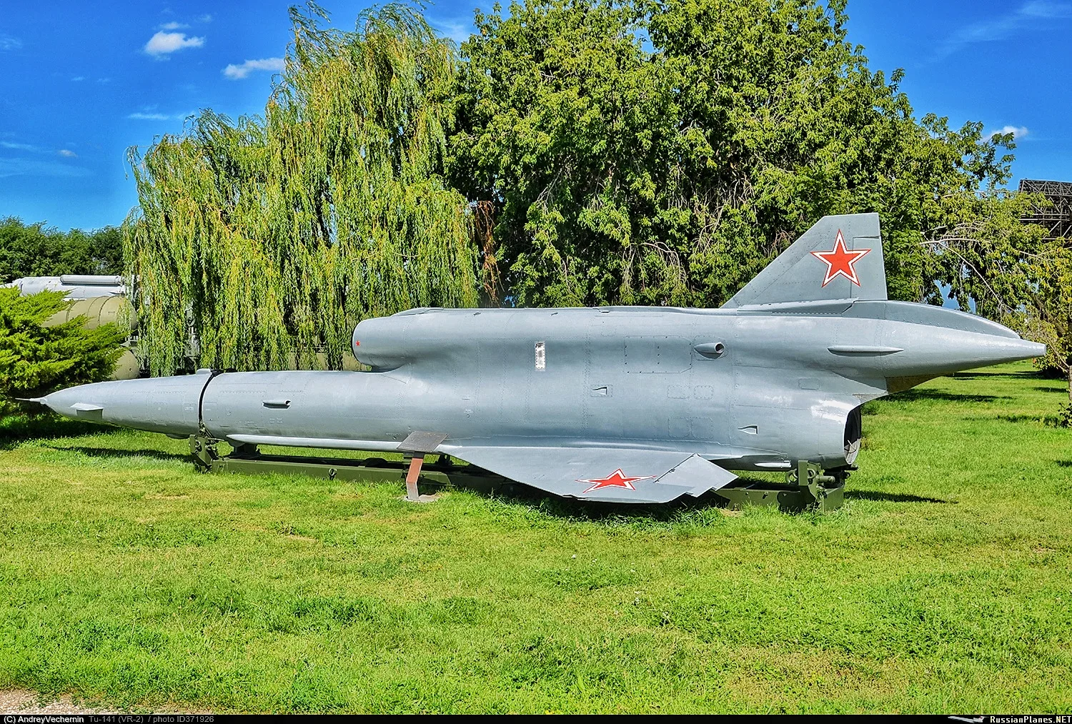Советский БПЛА Ту-143 «Рейс» в музее АвтоВАЗа.