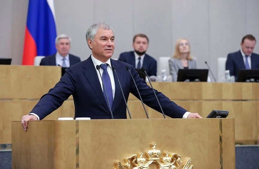 Госдума дала регионам право запрещать продажу вейпов.