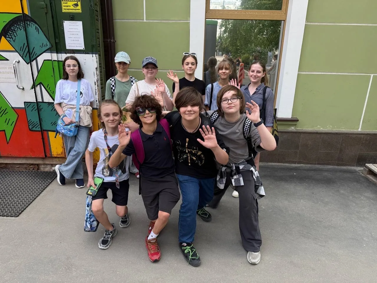 Экология — это про маленькие шаги, которые делают большое дело ♻️🌱

Ученики 5 «Л» класса побывали в