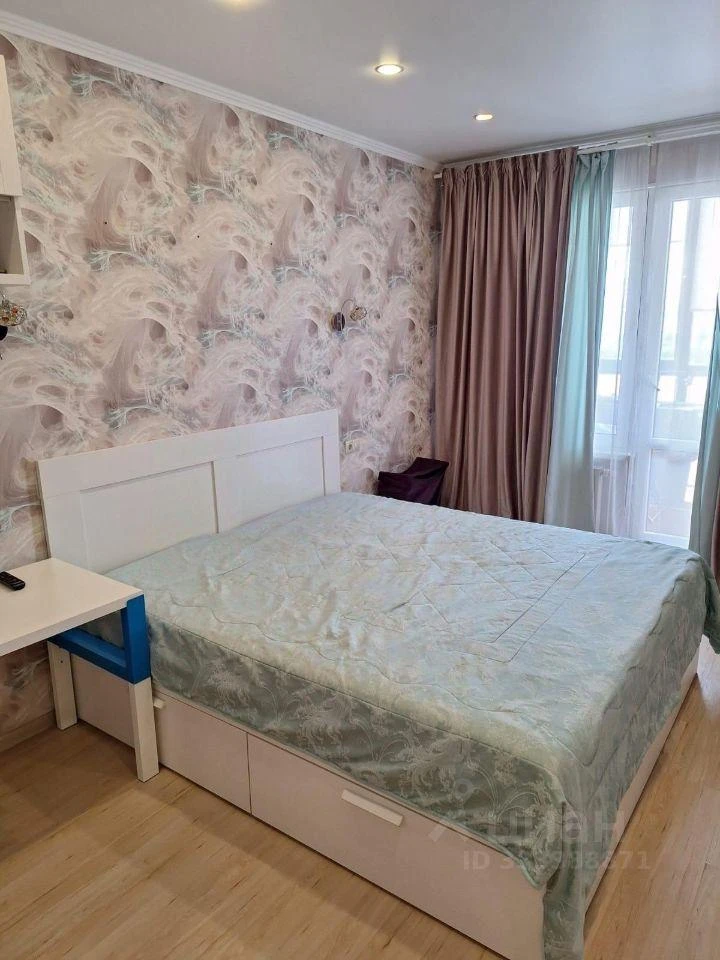 Сдам без посредников: 3-комнатная квартира, 65м²