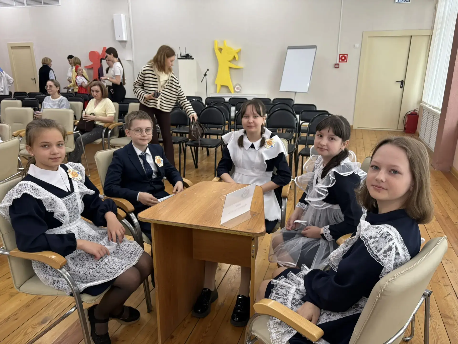 Фестивальный венок Дружбы. Пасха.  Сегодня ребята 5А класса приняли участие в региональном Фестивале