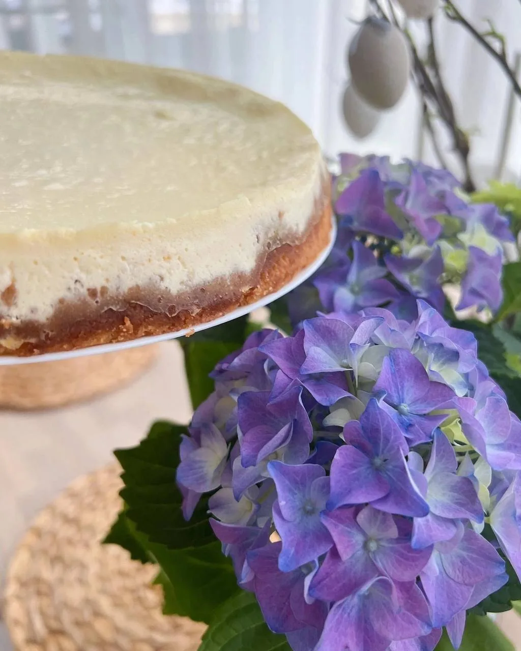 Творожный чизкейк - быстро, вкусно и очень полезно!

Идеально для полдника, завтрака или просто десе