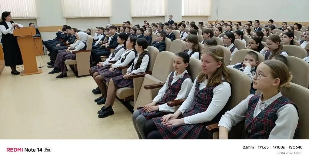 В 6-х классах прошел профориентационный классный час, посвященный агропромышленному комплексу (АПК).