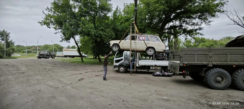 Погрузка двойки в Урал.