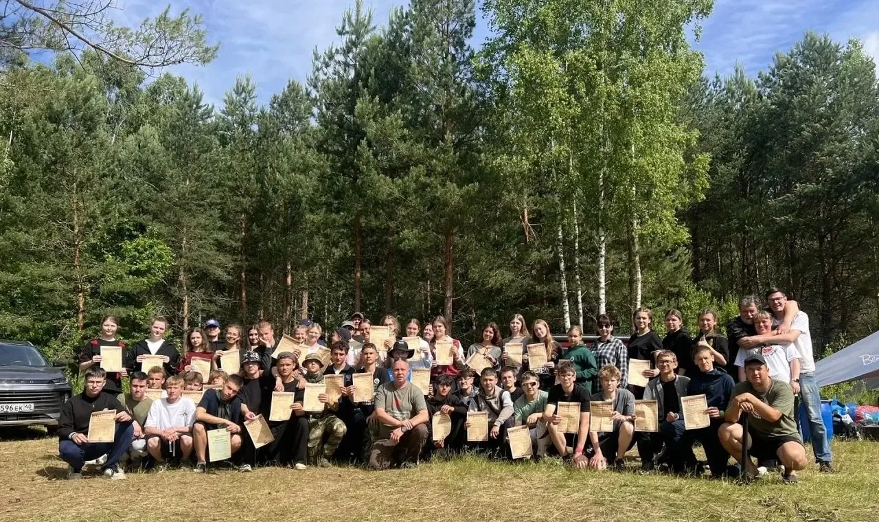 ⛺ Выездная школа старшеклассников уже не одно десятилетие проводится в средней школе № 45 имени Марш