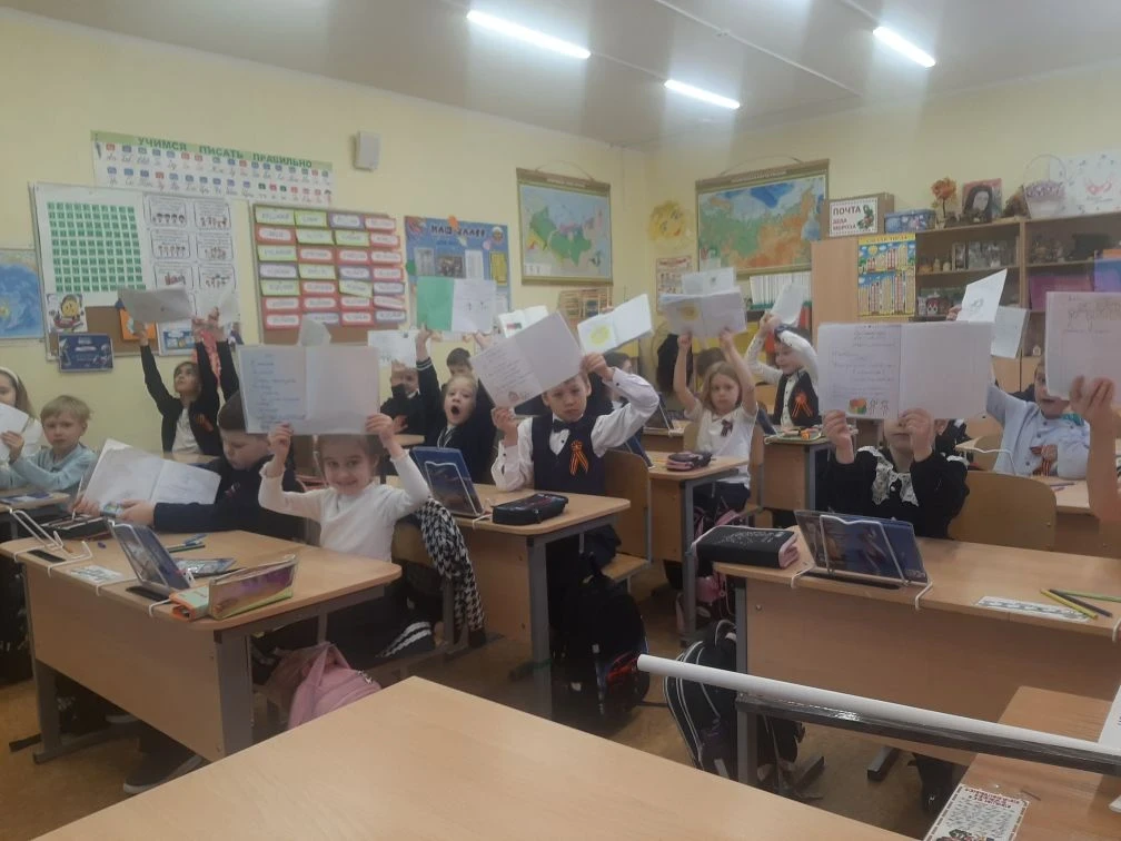 Что значит работать в команде? Сила команды  Команда – это группа единомышленников, где каждый вноси