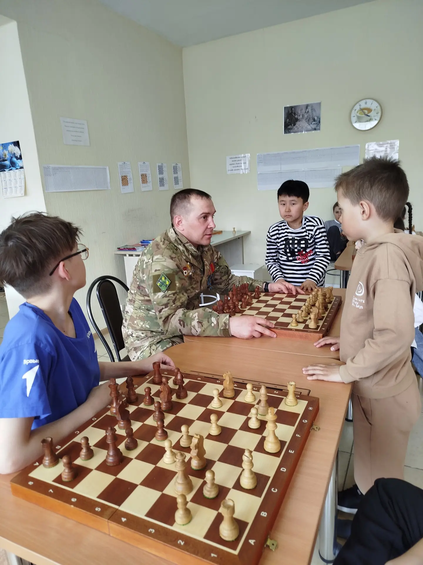 В преддверии Дня Победы в шахматном клубе «Перспектива» случилась удивительная встреча.
