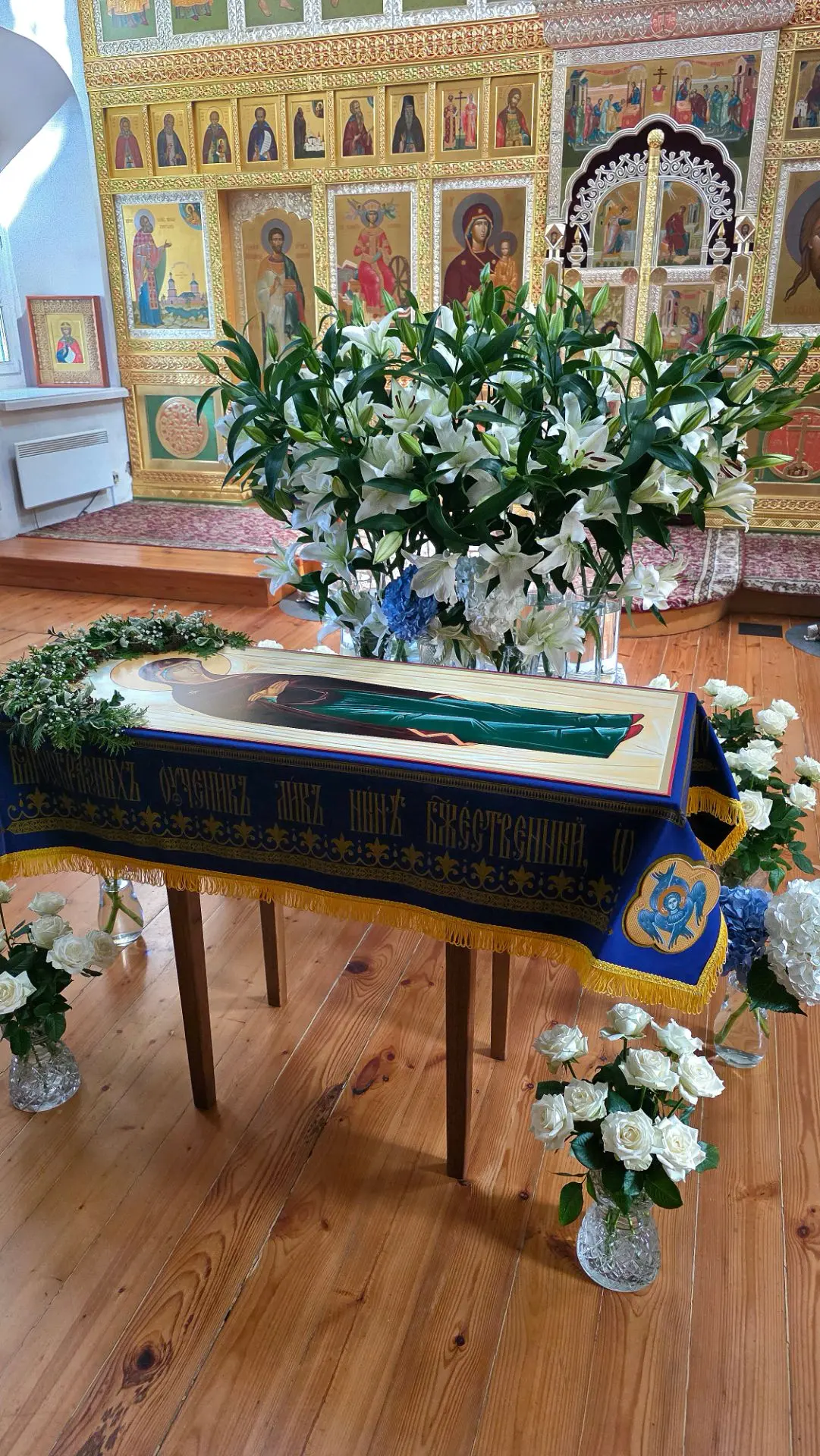 Ещё раз с праздником вас, дорогие друзья!