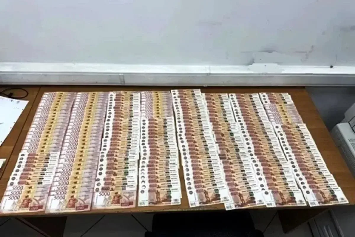 Более 1,2 млн рублей изъяли таможенники у вылетающего в Грузию пассажира в аэропорту Сочи

Без письм