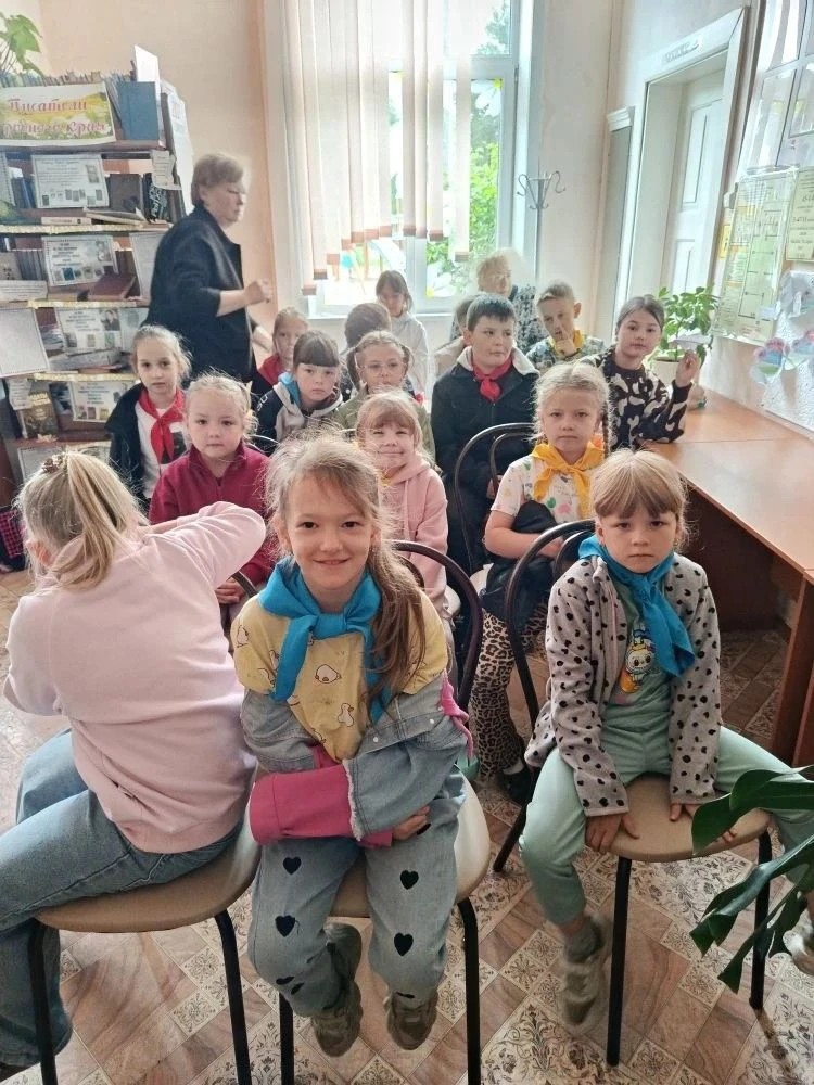 В День рождения великого поэта А.С. Пушкина наши ребята из пришкольного лагеря отправились в увлекат