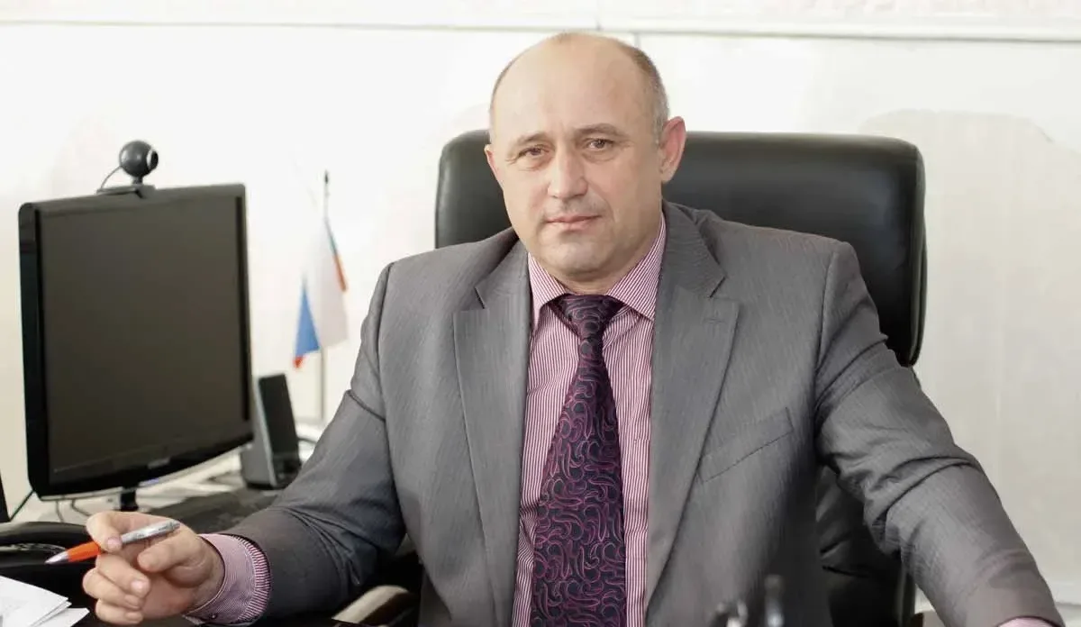 Сегодня День рождения празднует глава Серышевского МО Олег Кирдун!