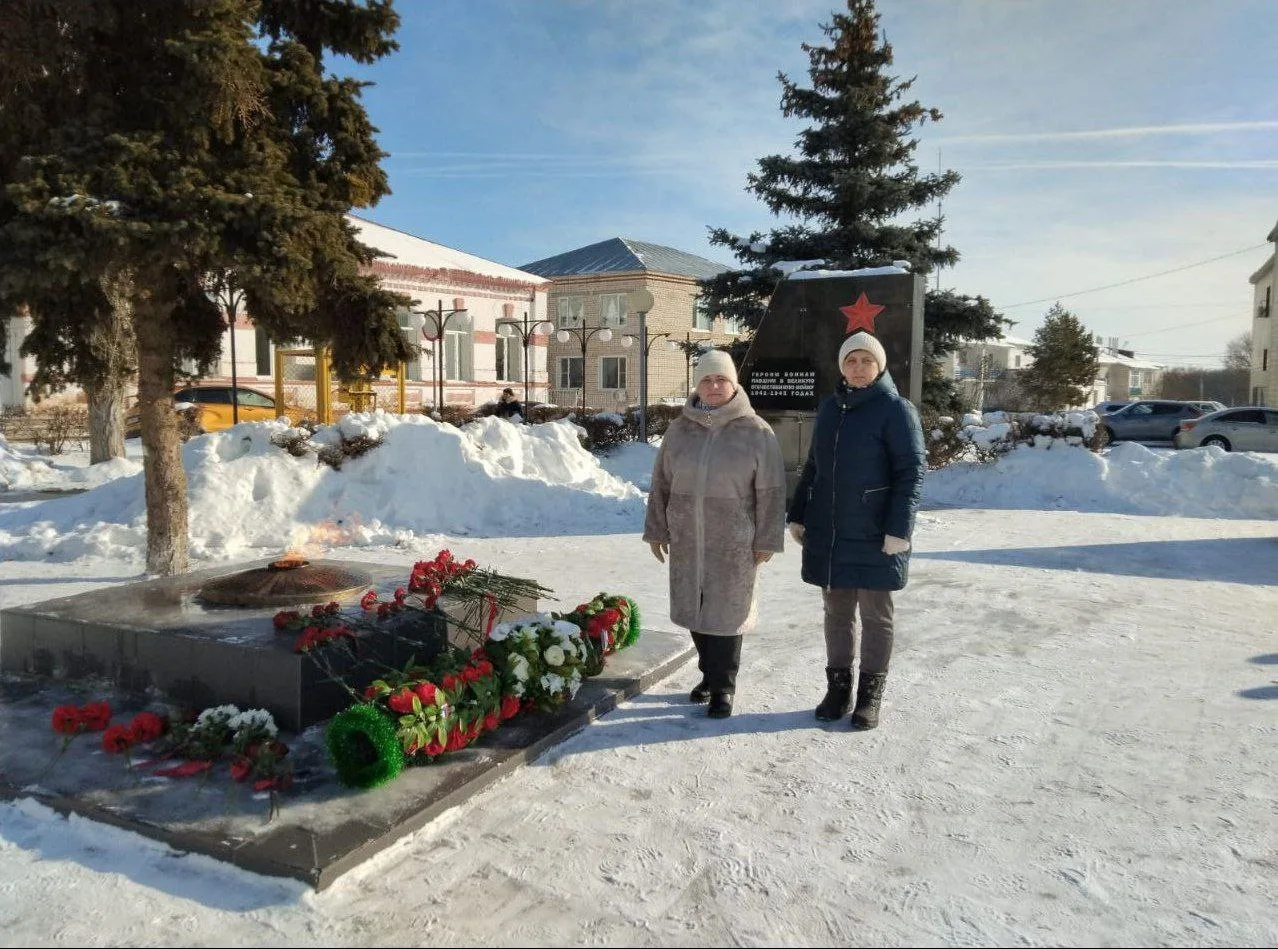 Сегодня, 2 февраля 2026 года, в сквере у Огня Вечной Памяти прошло памятное мероприятие...