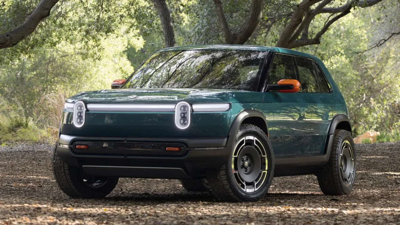 Rivian R3X: Спортивный электромобиль отложен до запуска завода в Джорджии

Глава Rivian RJ Scaringe 