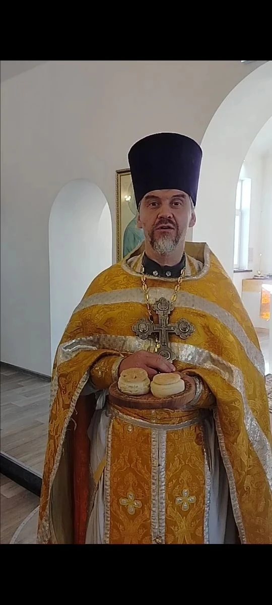 Все, кто желает, присылайте записки на БОЖЕСТВЕННУЮ ЛИТУРГИЮ🙏
