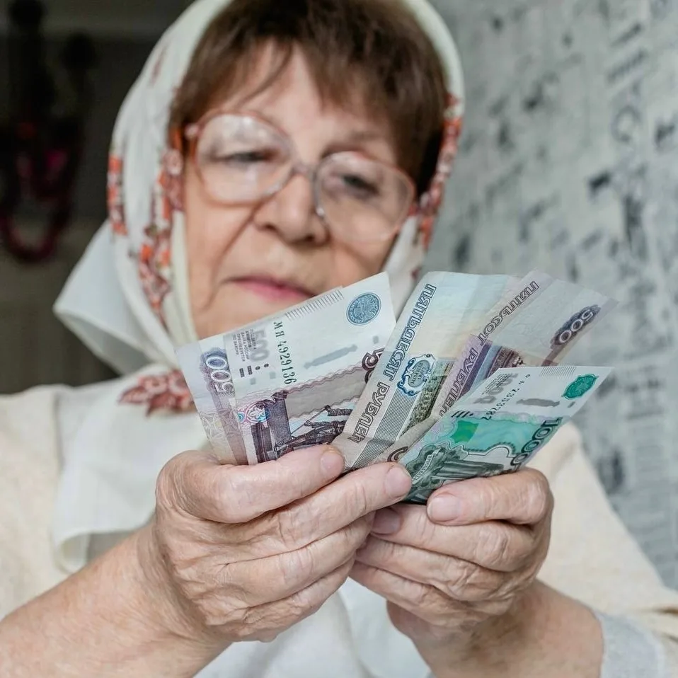 Максимальный размер пенсии в России в 2027 году может достичь 77 тысяч рублей